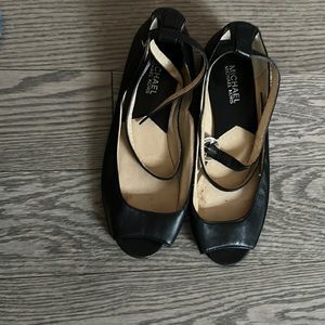 Genuine leather flats by Michael Kors 🍀🍀🍀